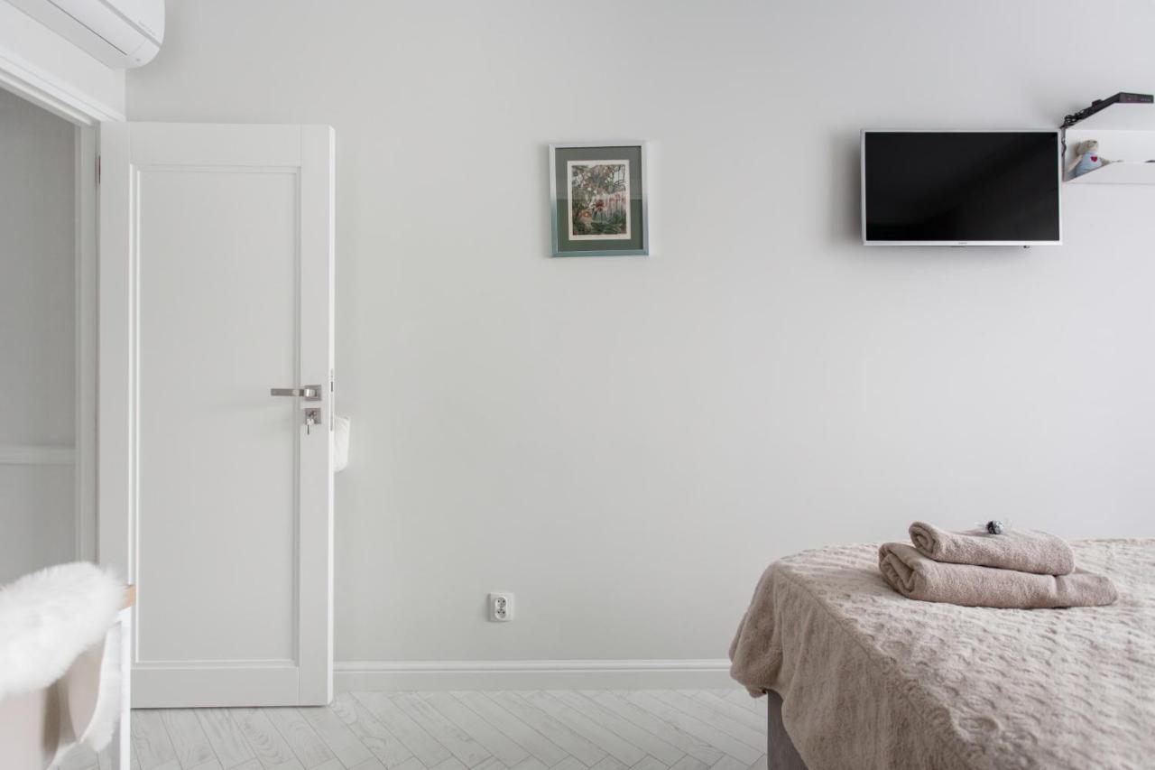 Luksusowy Apartament Hercena7 W Sercu Miasta Wrocław Exteriör bild