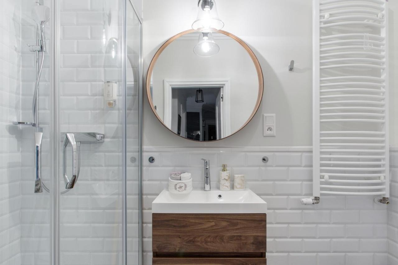Luksusowy Apartament Hercena7 W Sercu Miasta Wrocław Exteriör bild
