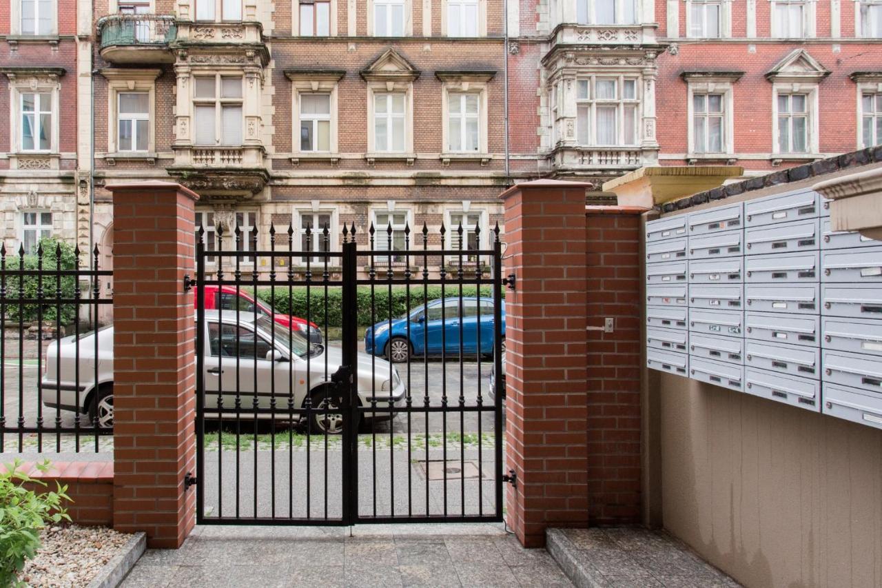 Luksusowy Apartament Hercena7 W Sercu Miasta Wrocław Exteriör bild