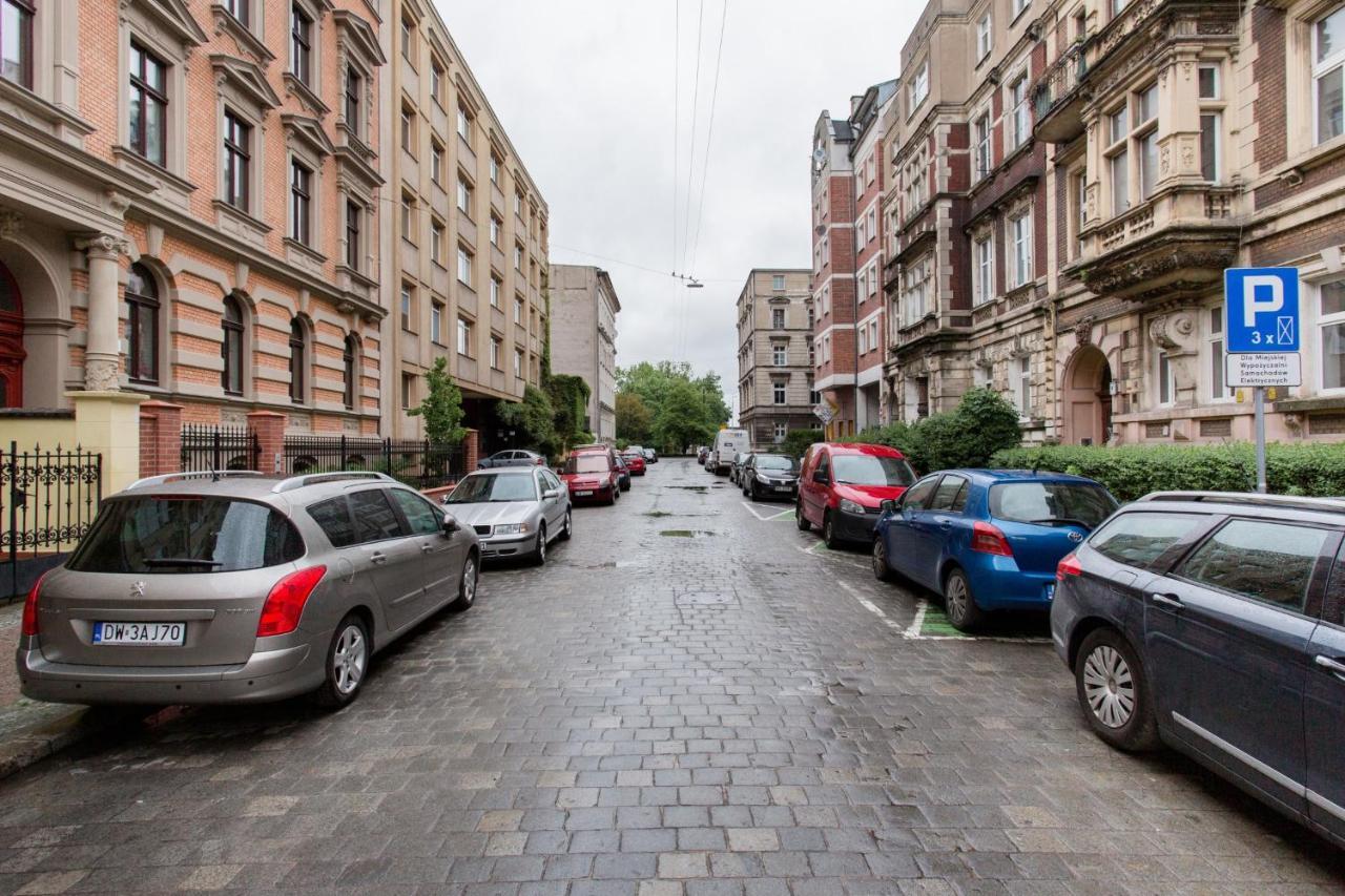 Luksusowy Apartament Hercena7 W Sercu Miasta Wrocław Exteriör bild